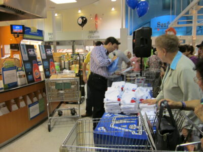 Javier Romero - Publix Sabor 2-26-11 001